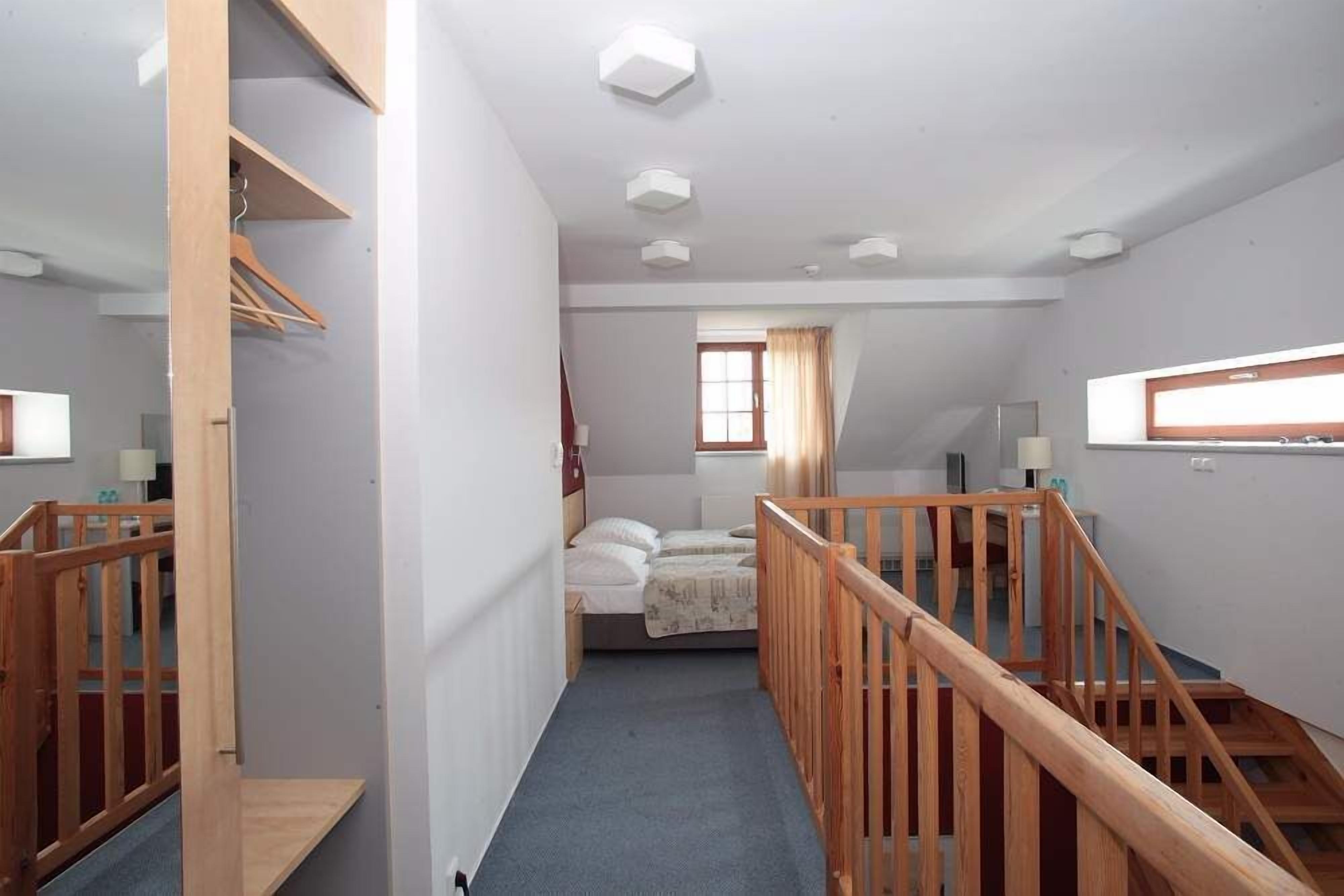 Hotel Chvalska Tvrz — Fotos 1